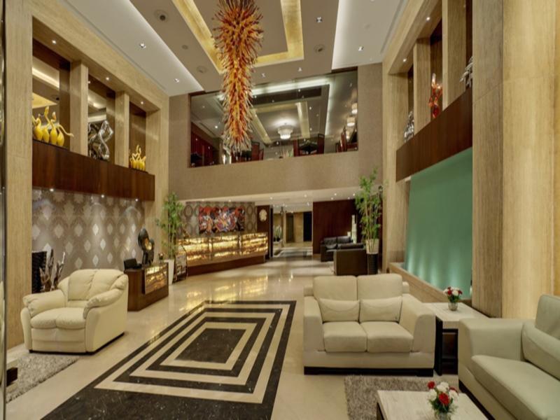 Ramada Ahmedabad Hotel ภายนอก รูปภาพ