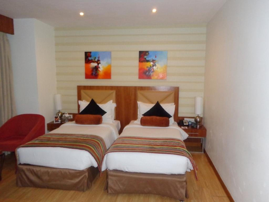 Ramada Ahmedabad Hotel ห้อง รูปภาพ